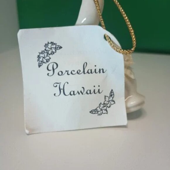 Rare Peter Okumoto Porcelain Hawaii Plumeria Dolphin + Surfing Santa Signed - Picture 12 of 13